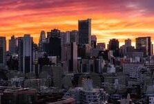 亚洲av毛片一区二区久久麻豆-不可言喻的诱惑，网络色情内容对亚洲网民的隐秘真相